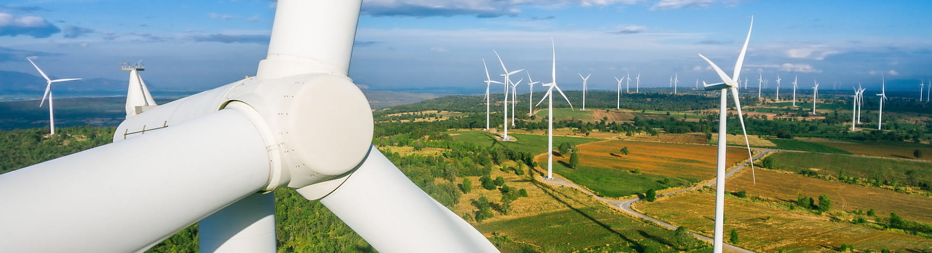 Wind_turbine_from_aerial_view_S_0844